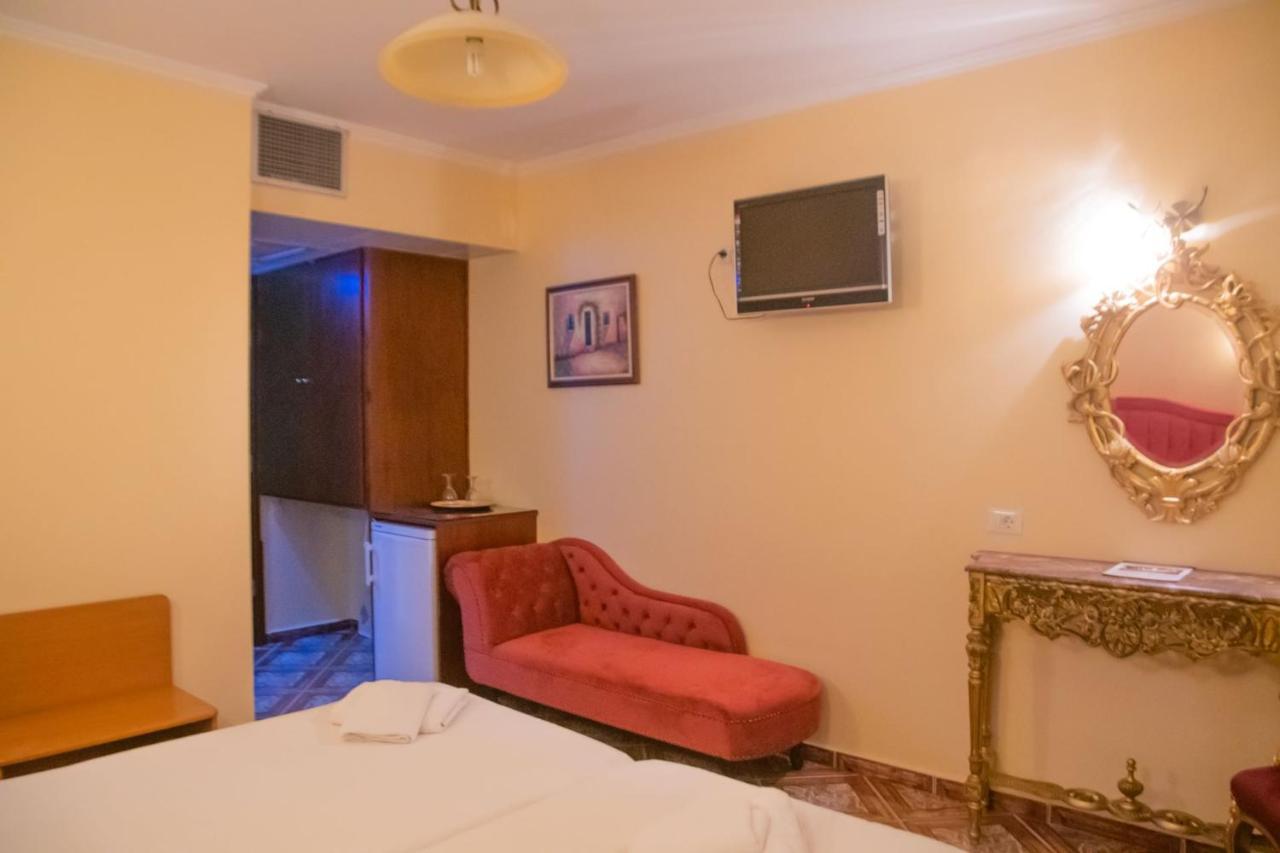 Hotel Astoria Igoumenitsa Zewnętrze zdjęcie