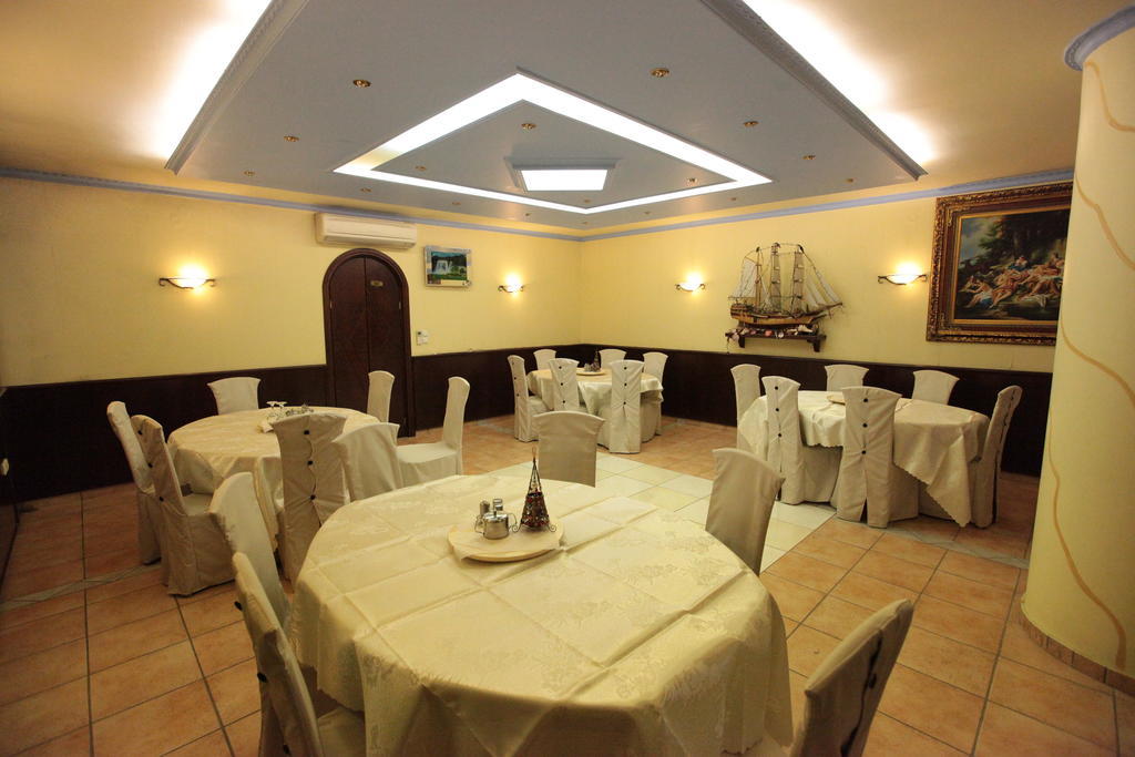 Hotel Astoria Igoumenitsa Zewnętrze zdjęcie